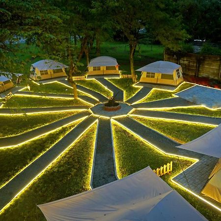 Harris Hotel Sentul City Bogor Buitenkant foto