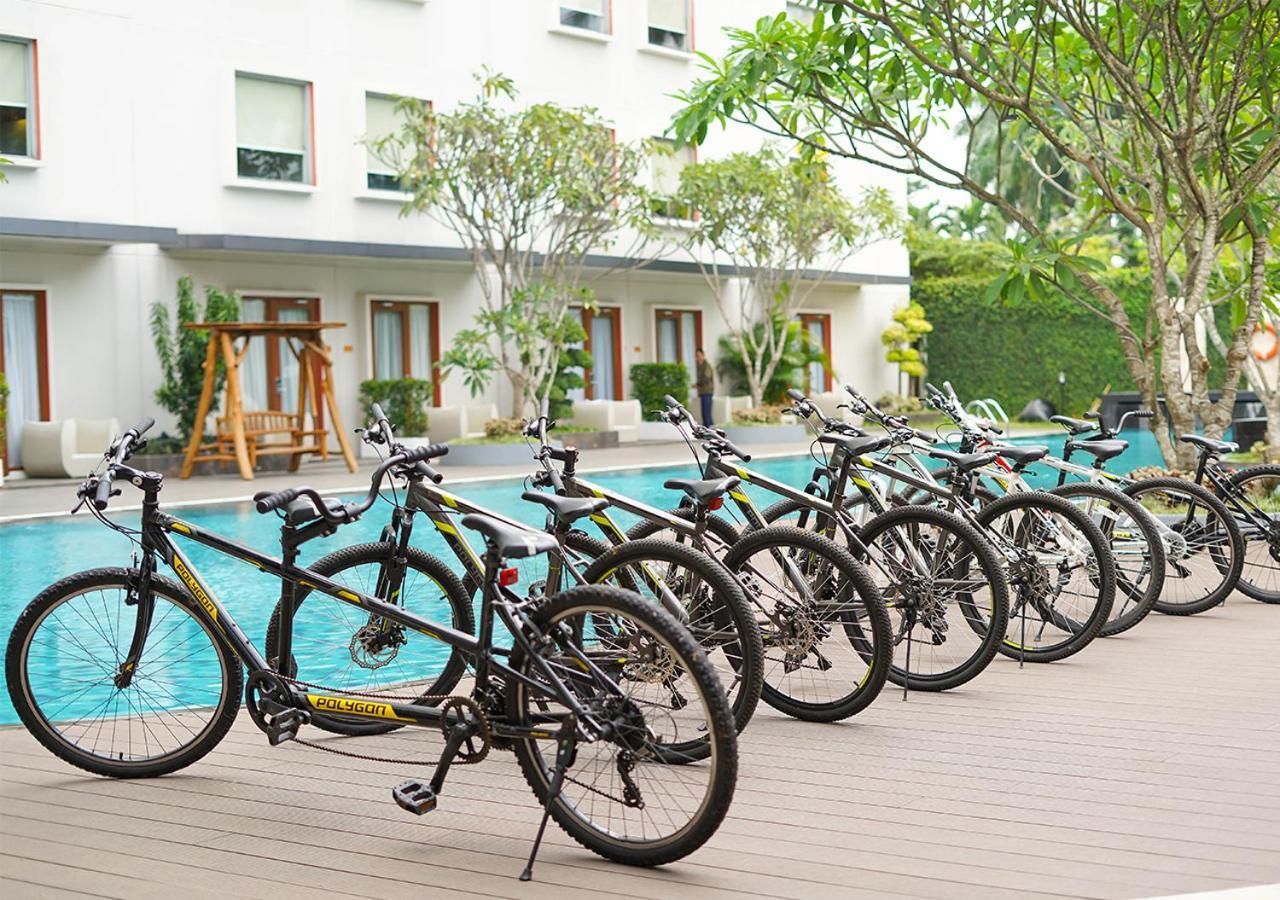 Harris Hotel Sentul City Bogor Buitenkant foto