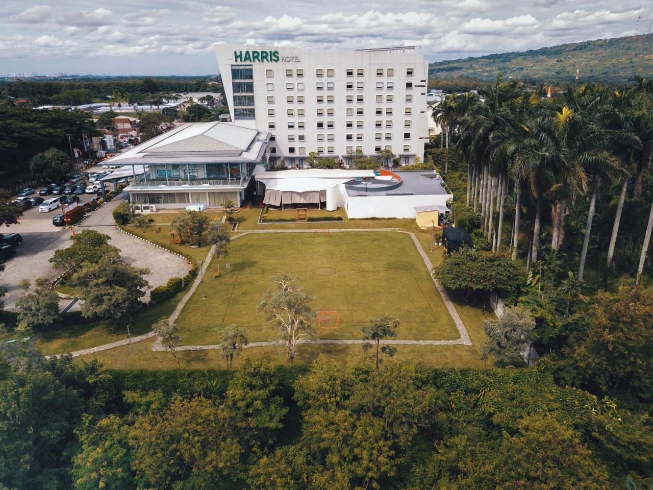 Harris Hotel Sentul City Bogor Buitenkant foto
